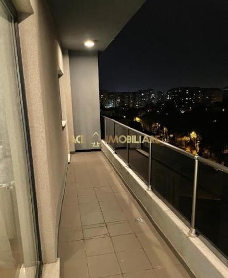Apartament cu 2 camere decomandat, mobilat în Decebal