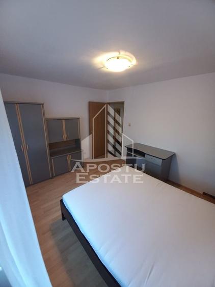 Apartament cu 2 camere decomandat în Steaua
