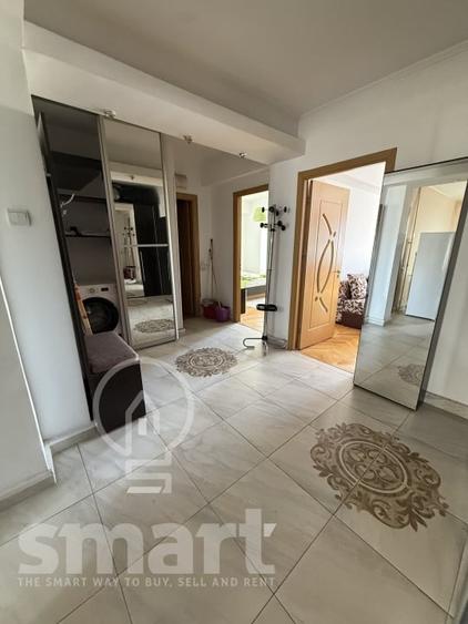 Apartament cu 3 camere decomandat în Central