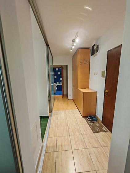 Apartament cu 2 camere decomandat în Dristor