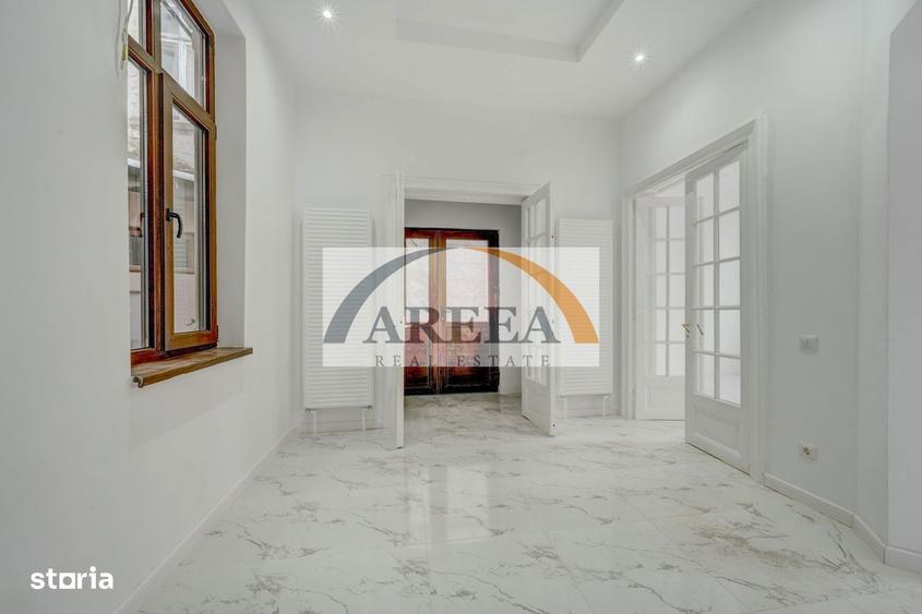 Casă cu 6 camere decomandat cu Teren 115 Mp în Eminescu