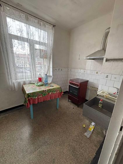 Apartament cu 2 camere decomandat în Exterior Vest