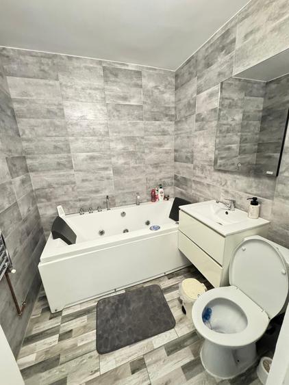 Apartament cu 2 camere decomandat în Dacia