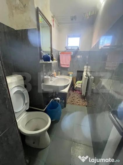 Apartament cu 2 camere nedecomandat, mobilat în Micro 11