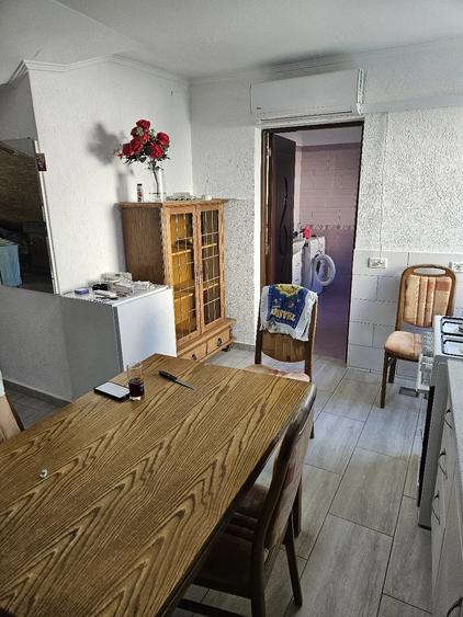Casă cu 2 camere cu Teren 90 Mp în Central