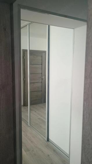 Apartament cu 3 camere semidecomandat în Brazda lui Novac
