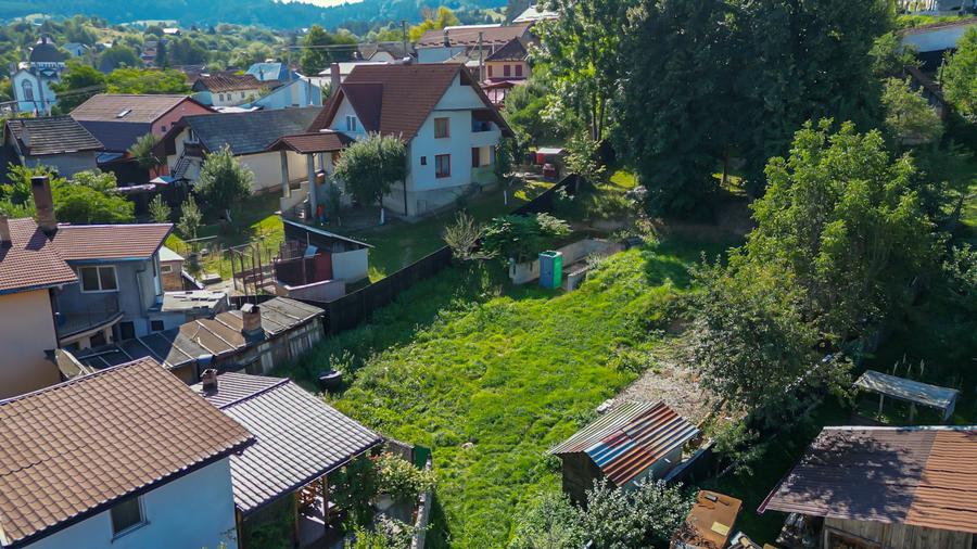 Teren Construcții intravilan de 820 mp, în Central