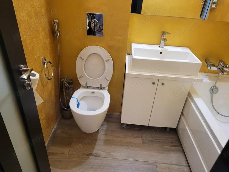 Apartament cu 2 camere decomandat în Metalurgiei