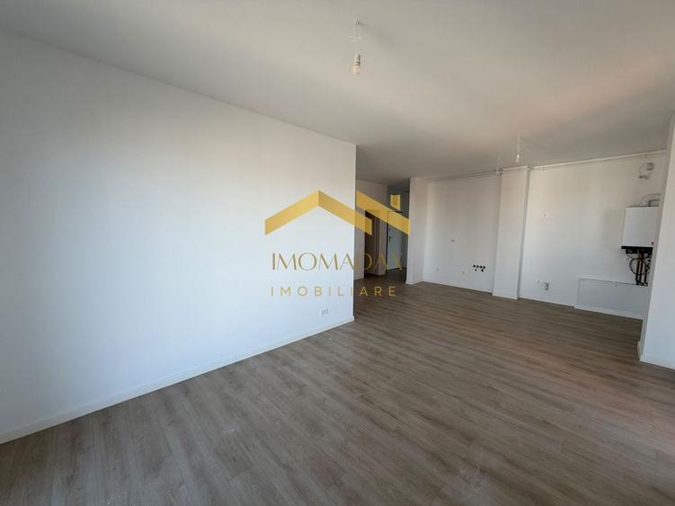 Apartament cu 3 camere decomandat în Aradului