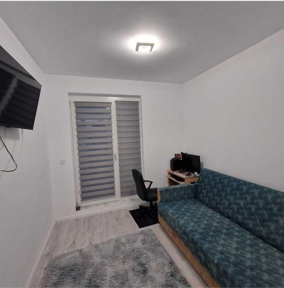 Apartament cu 2 camere decomandat în Exterior Vest