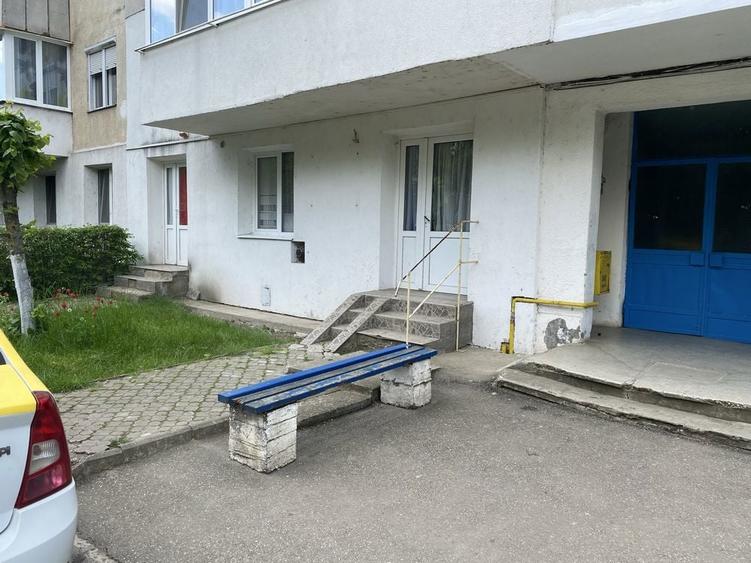 Apartament cu 2 camere decomandat în Târnăveni