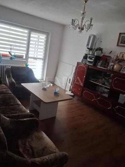 Apartament cu 4 camere decomandat, mobilat în Mărăști — fotografia 1