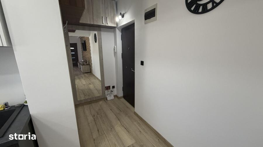 Apartament cu 2 camere semidecomandat în Central