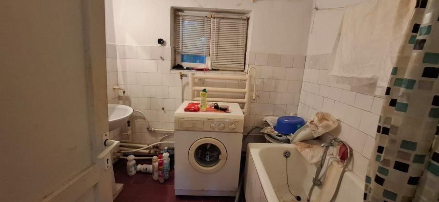 Casă individuală cu 3 camere cu Canalizare în Anda