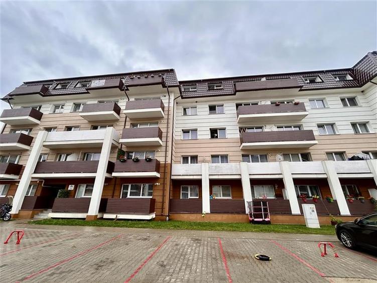 Apartament cu 2 camere decomandat, mobilat în Sânpetru