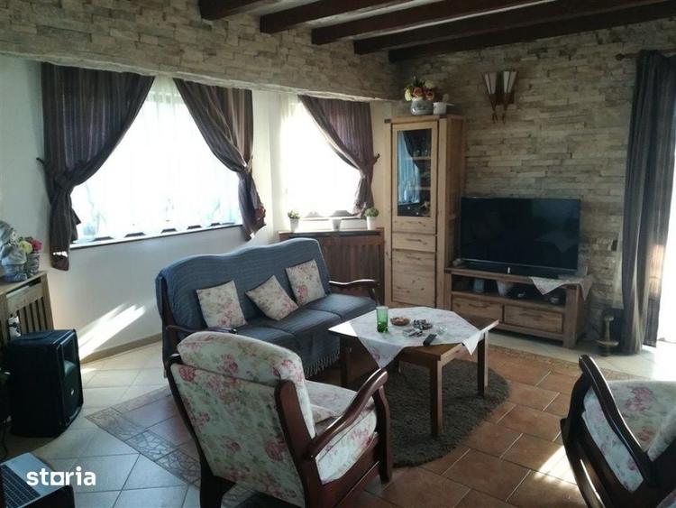Casă cu 5 camere cu Teren 500 Mp în Ciurila