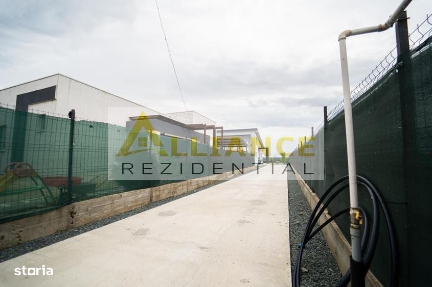 Casă cu 4 camere în Pasărea
