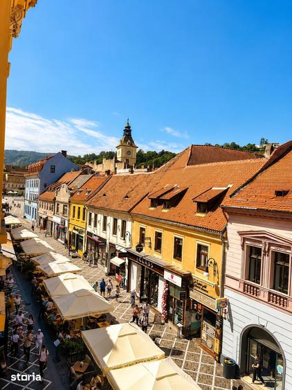 Apartament cu 4 camere în Centrul Istoric