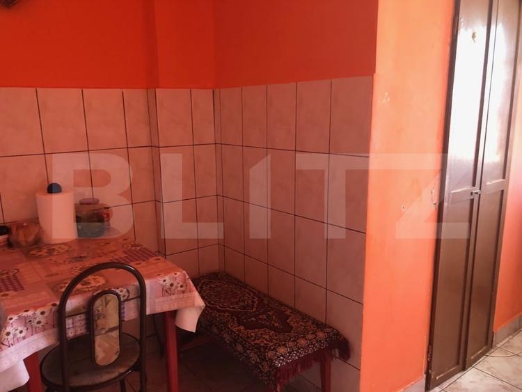 Apartament cu 2 camere semidecomandat, mobilat în Carpați 2
