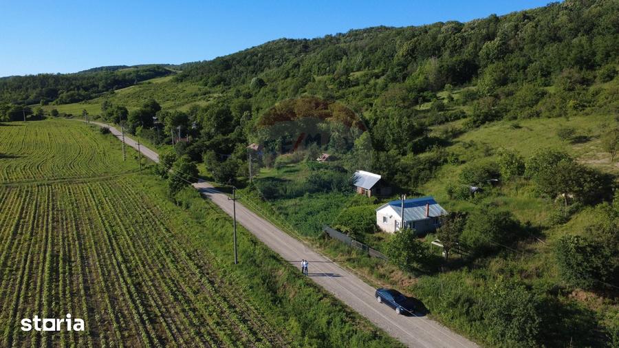 Casă cu 1 camere cu Teren 4162 Mp în Vultureni