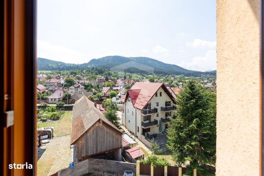 Apartament cu 3 camere decomandat în Electroprecizia