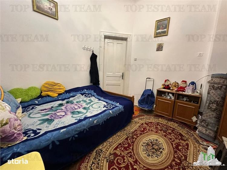 Apartament cu 3 camere semidecomandat în Gara de Nord