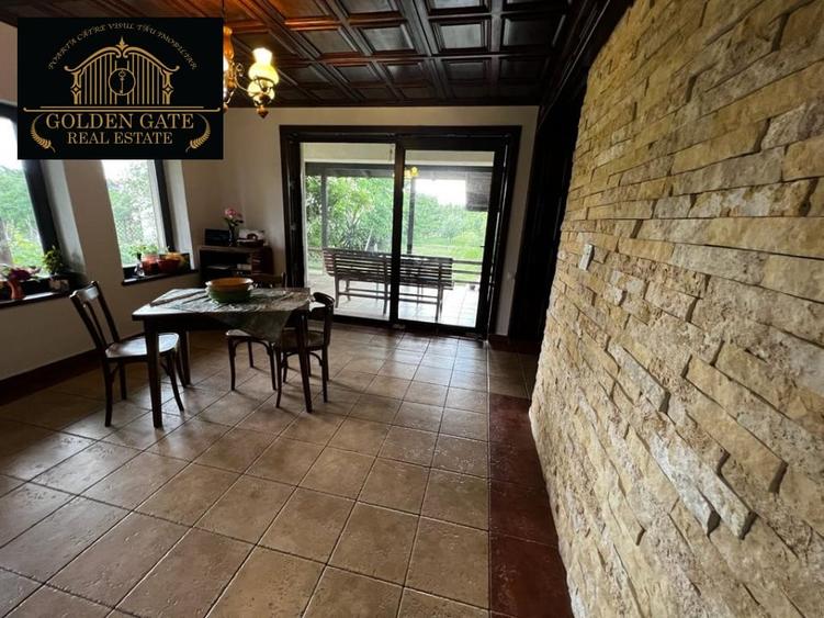 Casă individuală cu 6 camere cu Teren 1741 Mp în Periș