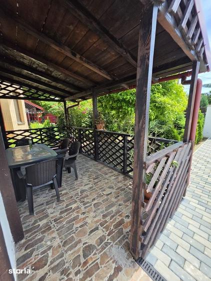 Casă cu 6 camere cu Teren 557 Mp în Berceni