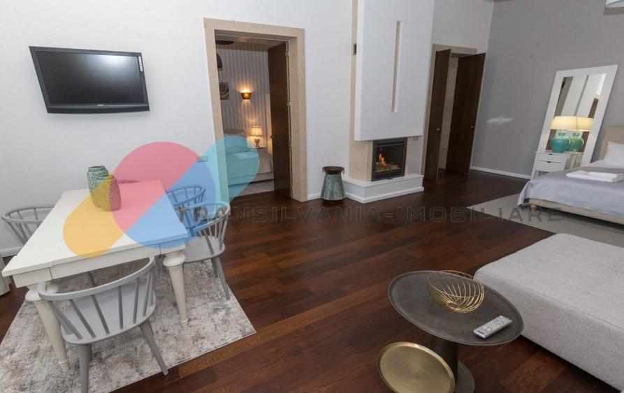 Apartament cu 3 camere decomandat, mobilat în Central