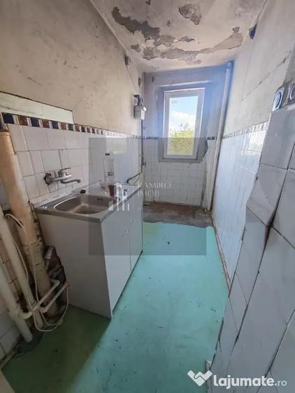 Apartament cu 2 camere decomandat în Prelungirea Ghencea