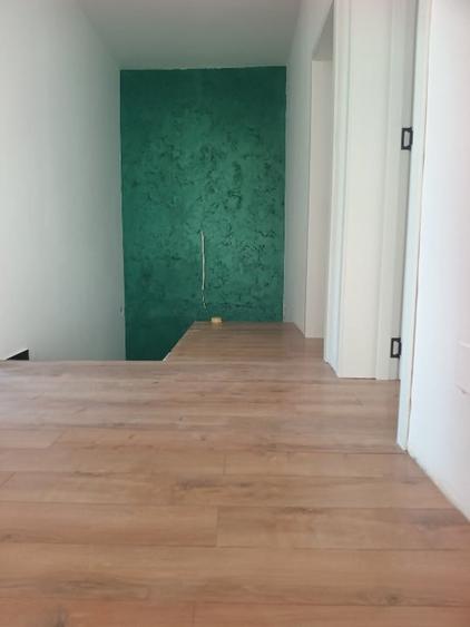 Duplex cu 4 camere cu Canalizare în Giroc