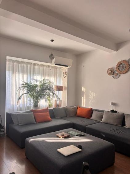 Apartament cu 2 camere decomandat, mobilat în Bucureștii Noi