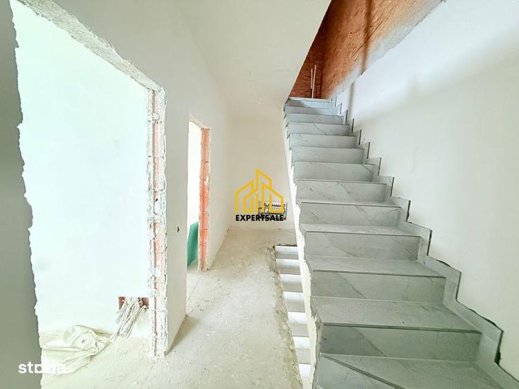 Casă cu 3 camere cu Teren 140 Mp în Central