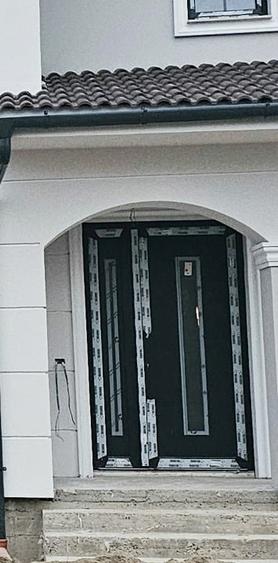 Duplex cu 5 camere cu Canalizare în Ciarda Roșie