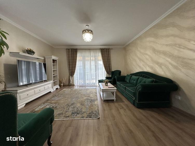 Casă cu 4 camere în Valea Lupului