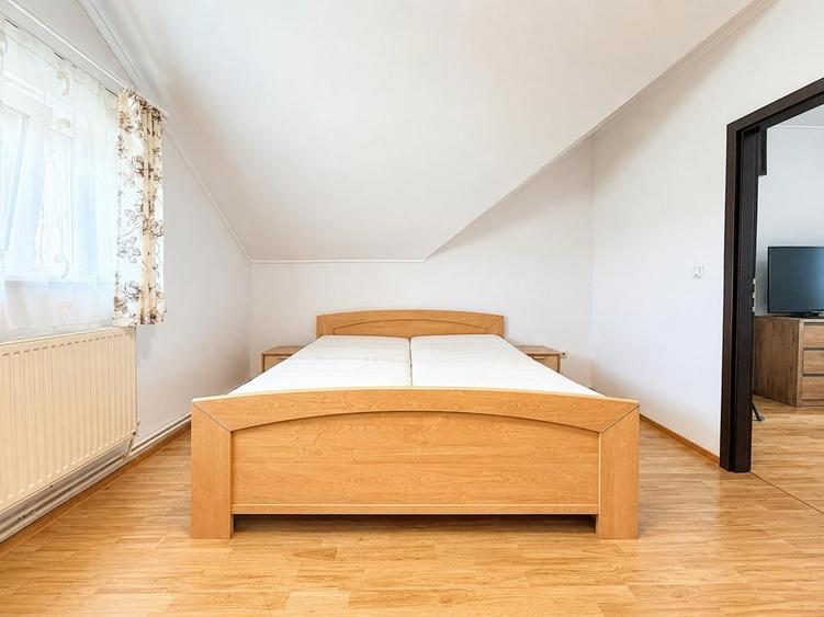 Apartament cu 2 camere nedecomandat, mobilat în Moșnița Nouă
