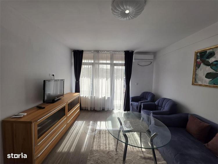 Apartament cu 2 camere decomandat în Bârnova