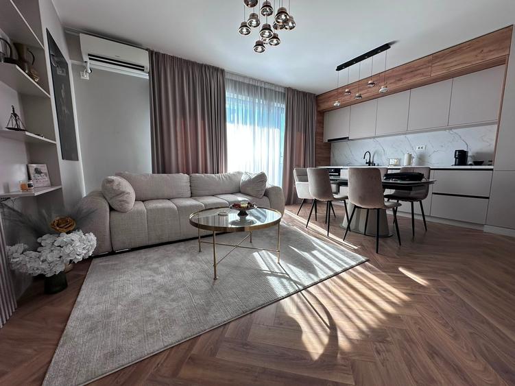Apartament cu 3 camere în Dămăroaia