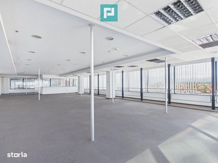 Spațiu comercial, de 510 mp, în Paltin
