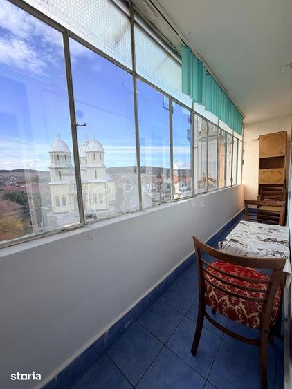 Apartament cu 3 camere în Unirii