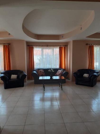 Proprietar inchiriez apartament 3 camere +garaj zona Piata Spitalului - 4