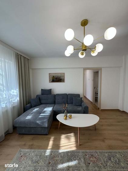 Apartament cu 3 camere decomandat în Micro 15