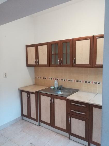 Apartament cu 2 camere decomandat în Borș