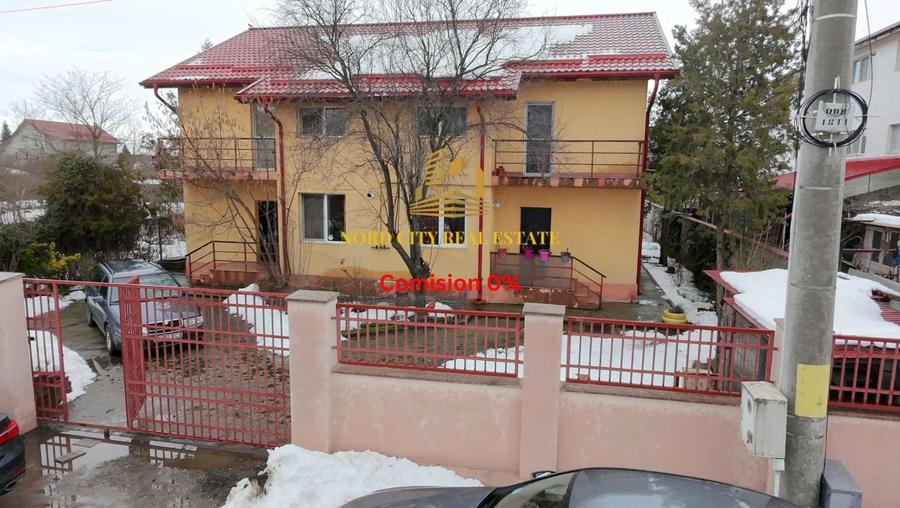 Duplex cu 4 camere cu Canalizare în Pasărea