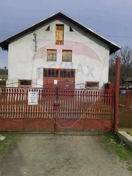 Spațiu industrial, de 400 mp, în Burduca