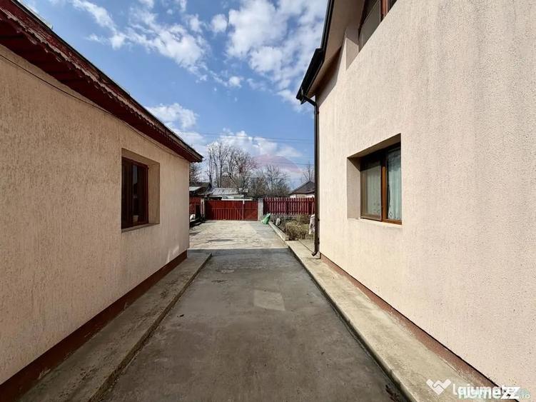 Casă cu 4 camere cu Teren 1300 Mp în Jariștea
