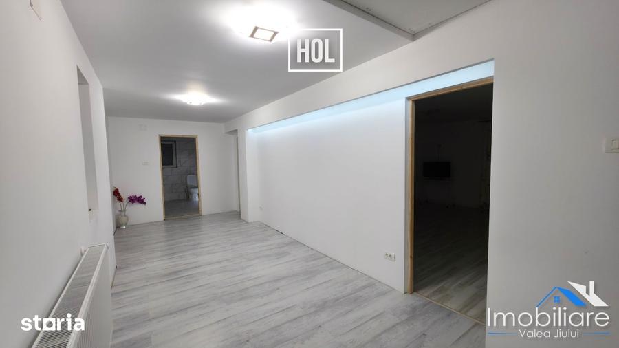 Casă cu 4 camere cu Teren 506 Mp în Petros