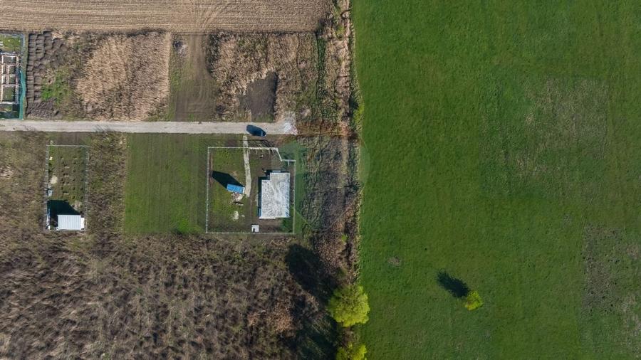 Teren intravilan de 668 mp, în Sânpetru