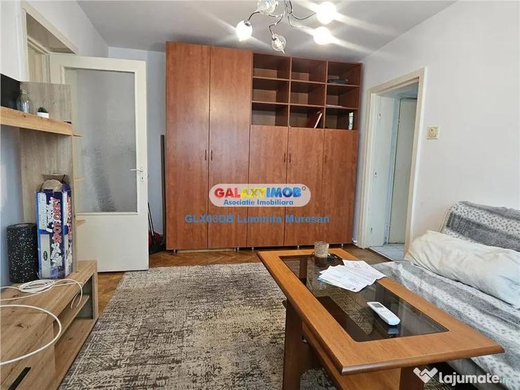 Apartament 3 camere semidecomandat Targoviste Micro 9 - 1