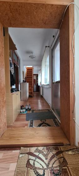 Casă cu 5 camere cu Teren 455 Mp în Central